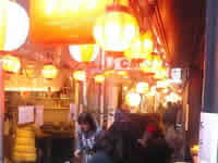 ハーモニカ横丁朝市